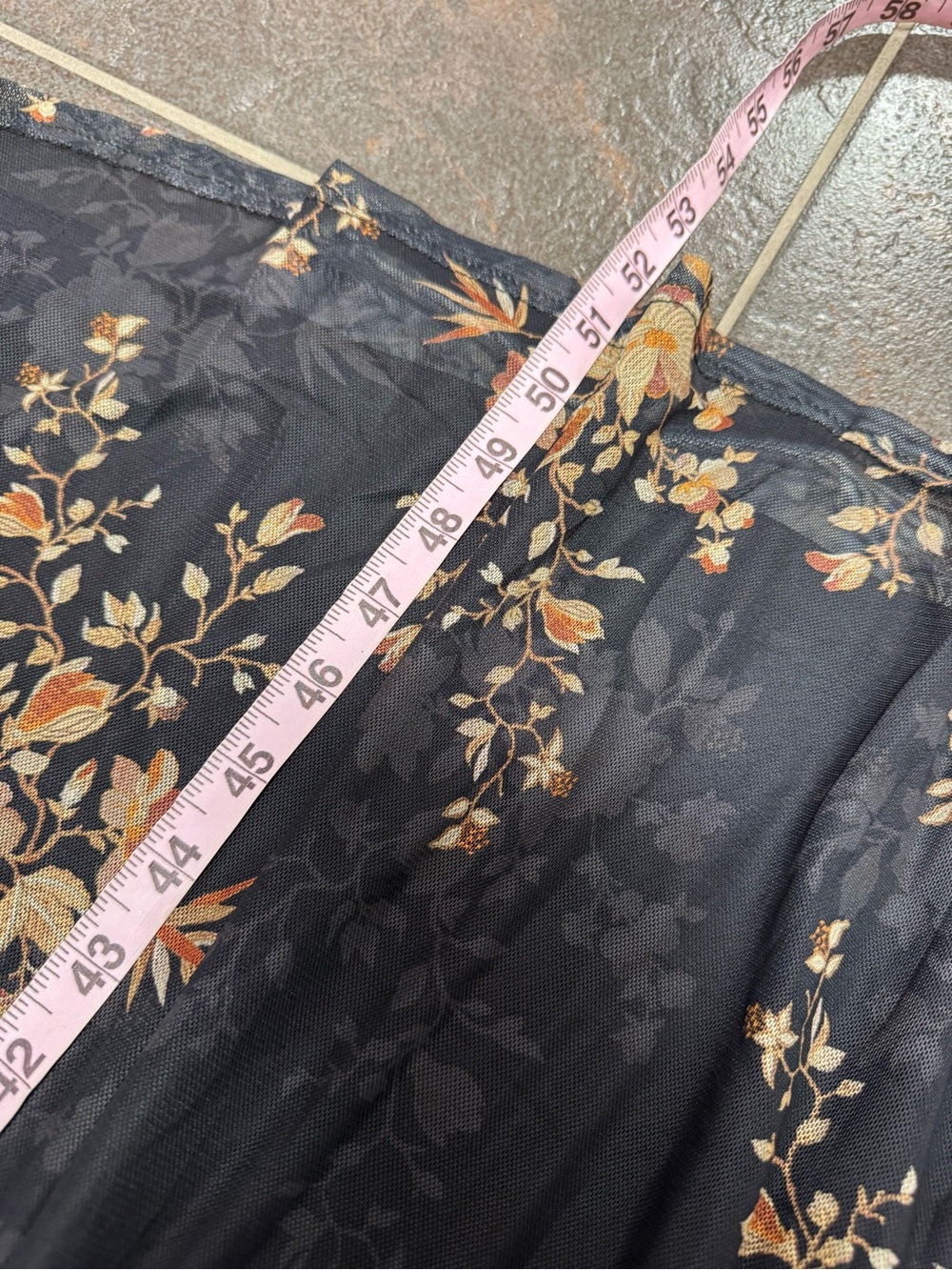 Worth Collective Honor Long Sleeve Maxi Dress Dark Floral Pattern Black Medium - Picture 9 of 12
